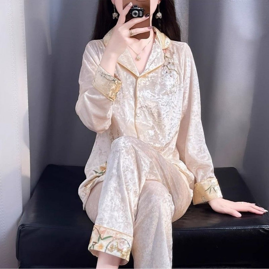Style Women's Pajama Set, Premium Golden Velvet, Warm Long-sleeve Cardigan, New-style Elegant Home Wear Suitable Going Out